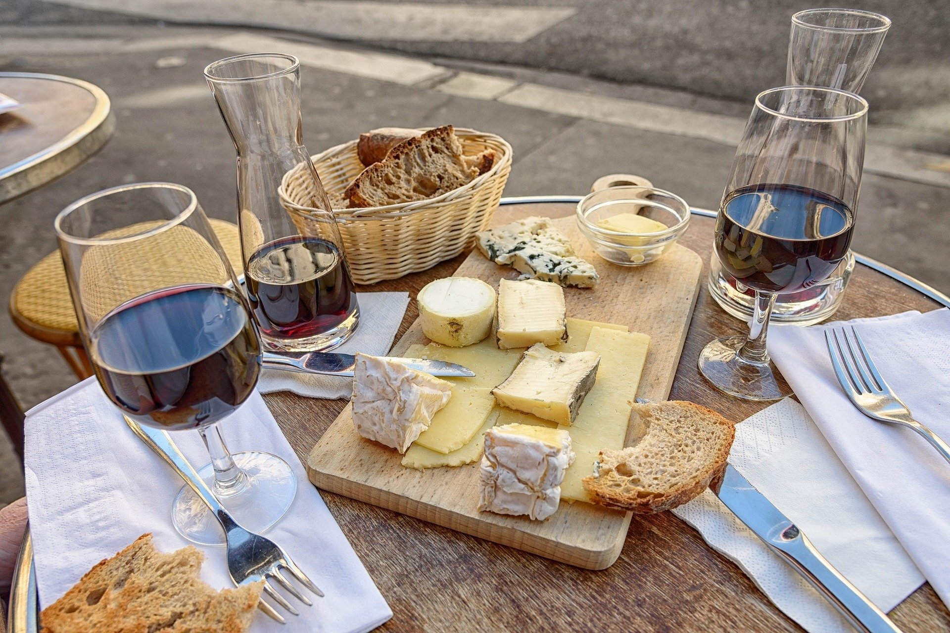 How to pair food and wine: a few basic tips to always have in mind