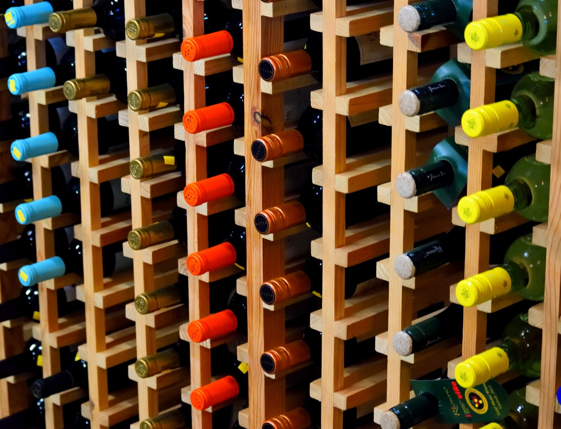 How to properly store and cellar your fine wines at home